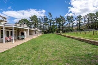9 Bedroom Property for Sale in Stanford Western Cape